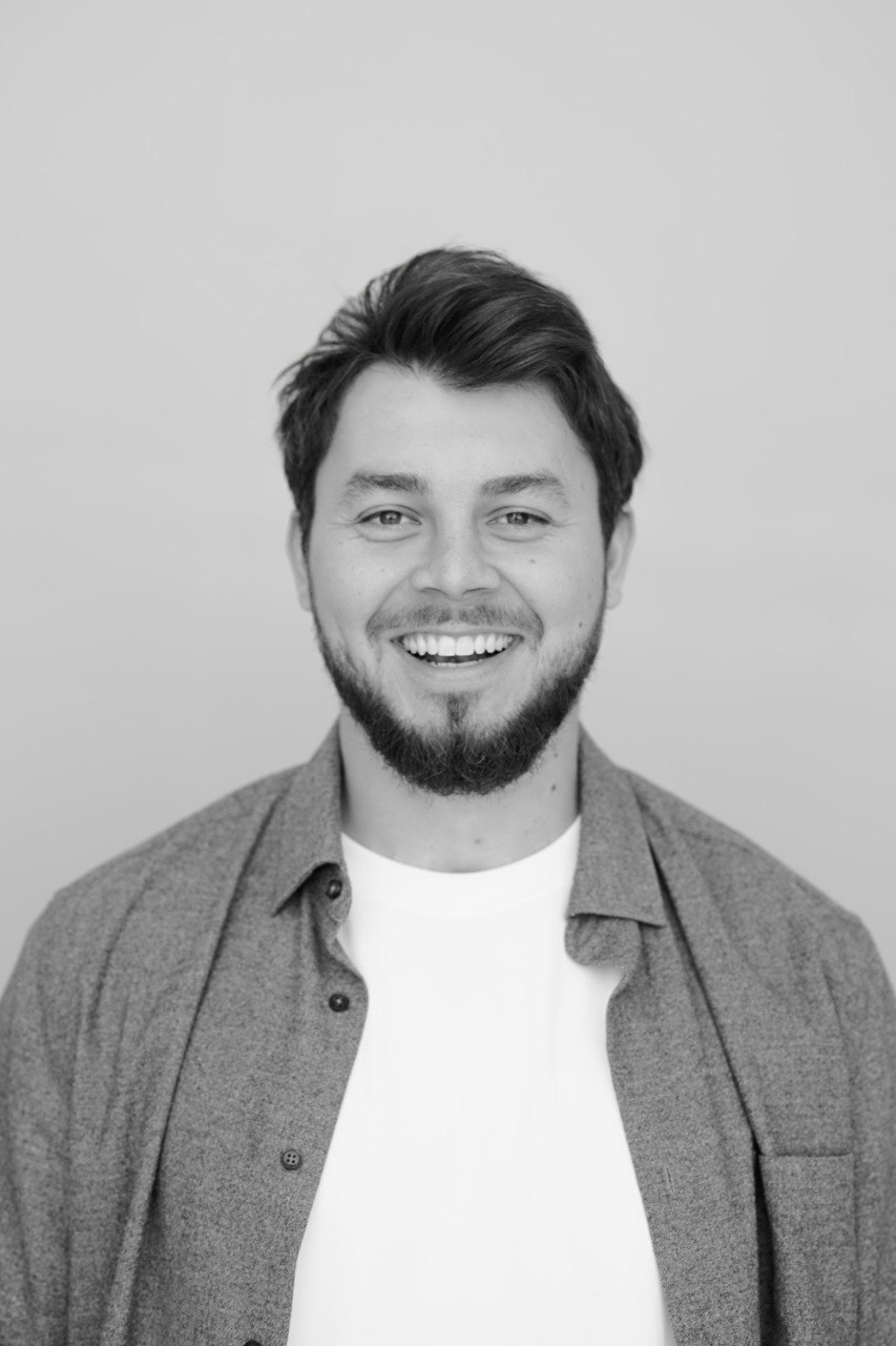 Автор статьи: Гренадеров Леонид Леонидович